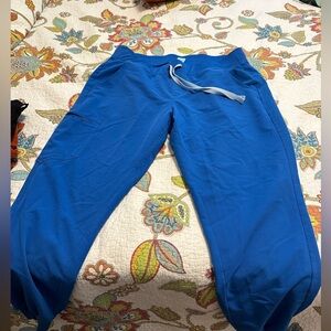 Figs royal blue Zamora bottom.